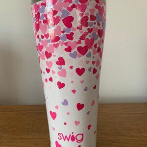 Falling in Love 32-Ounce Swig Life Tumbler/Straws